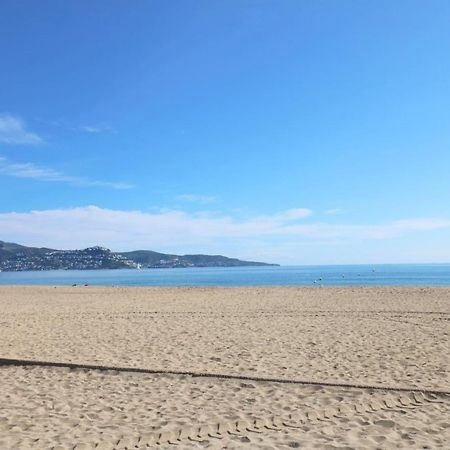 Delta Muga, Piso Muy Cerca De La Playa Apartment Empuriabrava Luaran gambar