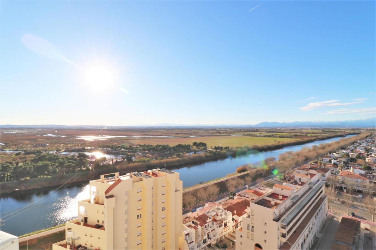 Delta Muga, Piso Muy Cerca De La Playa Apartment Empuriabrava Luaran gambar