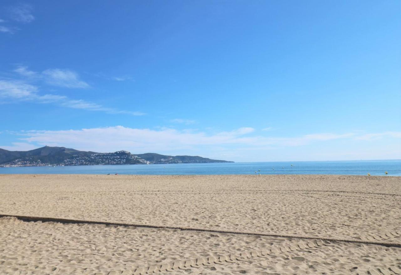Delta Muga, Piso Muy Cerca De La Playa Apartment Empuriabrava Luaran gambar
